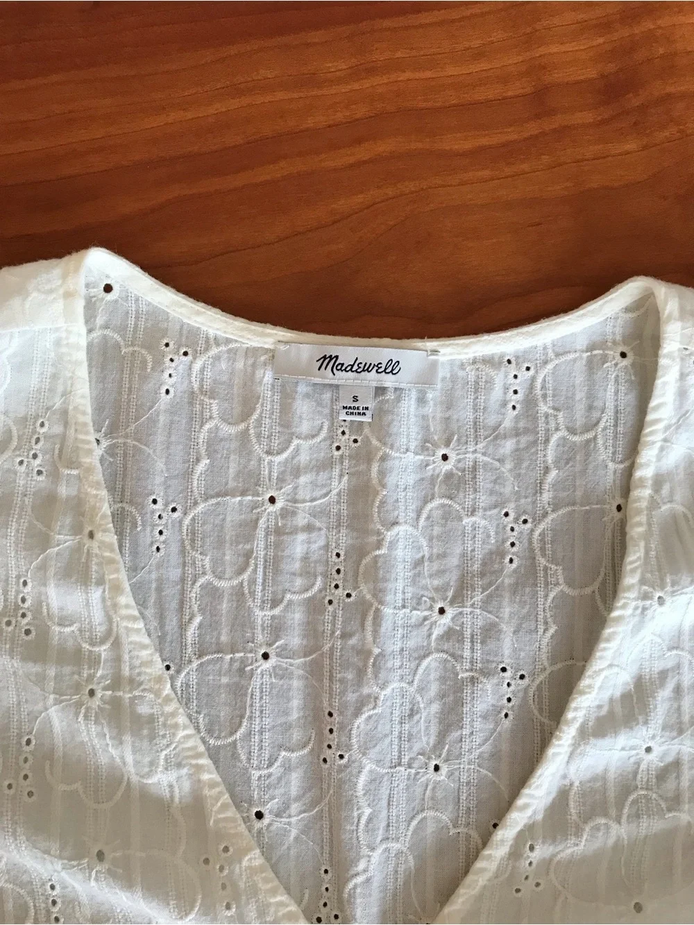 Madewell White Floral Eyelet Wrap Peplum Blouse Puff Sleeve Size Small